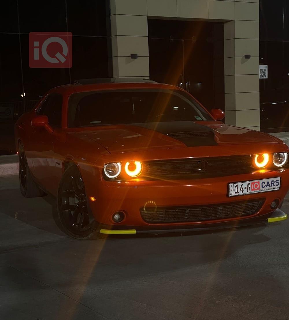 Dodge Challenger